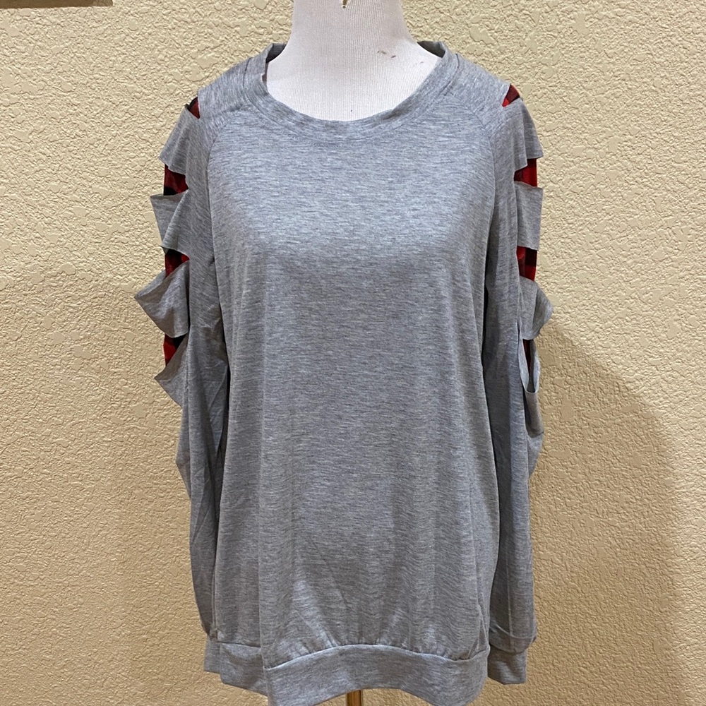 Stylish Gray Long Sleeve Top with Red Details